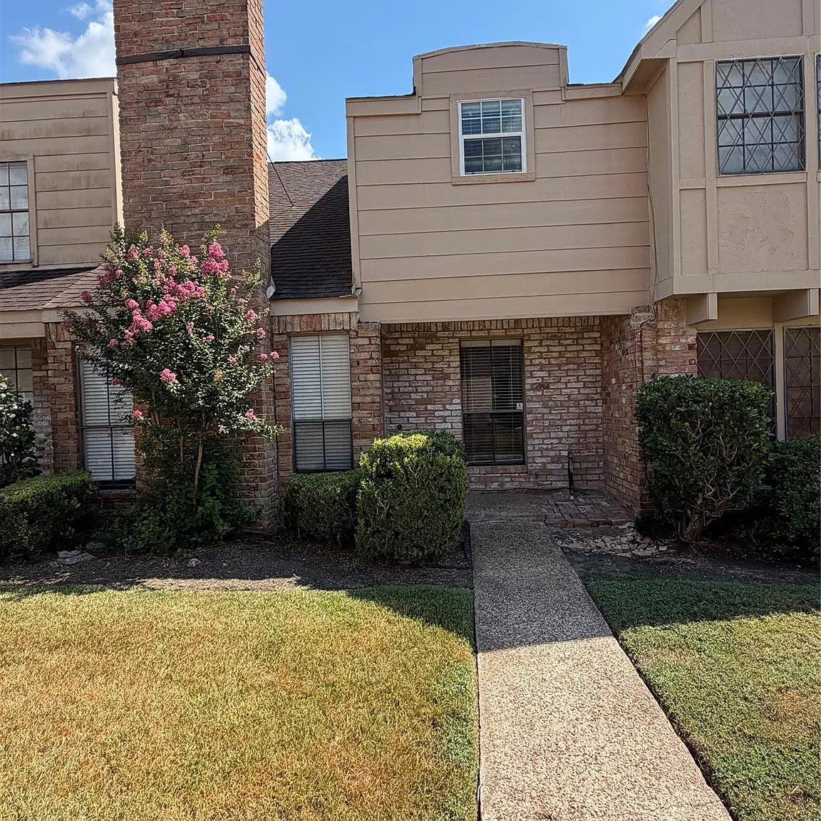 3 bed, 3.0 bath, 1504 sqft, $1,850 — Photo 2