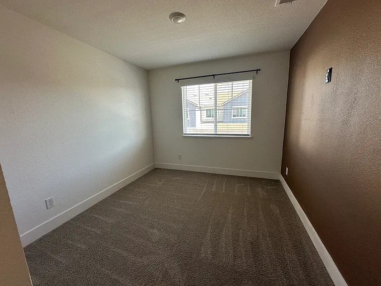 4232 Fawnridge Pl — Photo 10