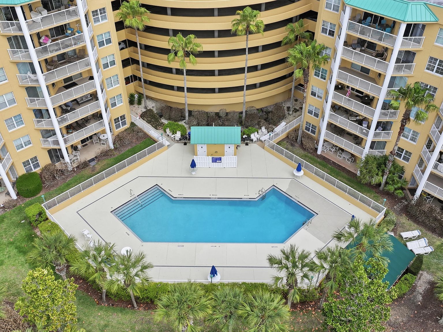 4670 Links Village Dr Unit B301