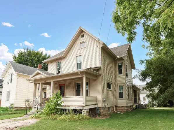 1019 Cherry Street, Oshkosh, WI 54901