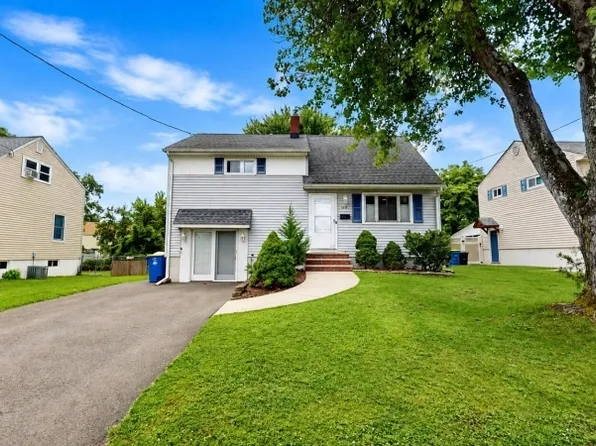 1019 Colby Ave, Raritan, NJ 08869
