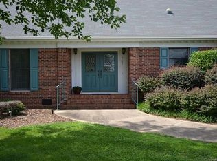 8147 Fairfield Forest Rd, Denver, NC 28037