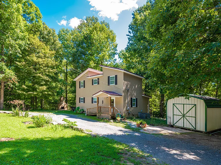 134 Old Union Rd — Photo 1