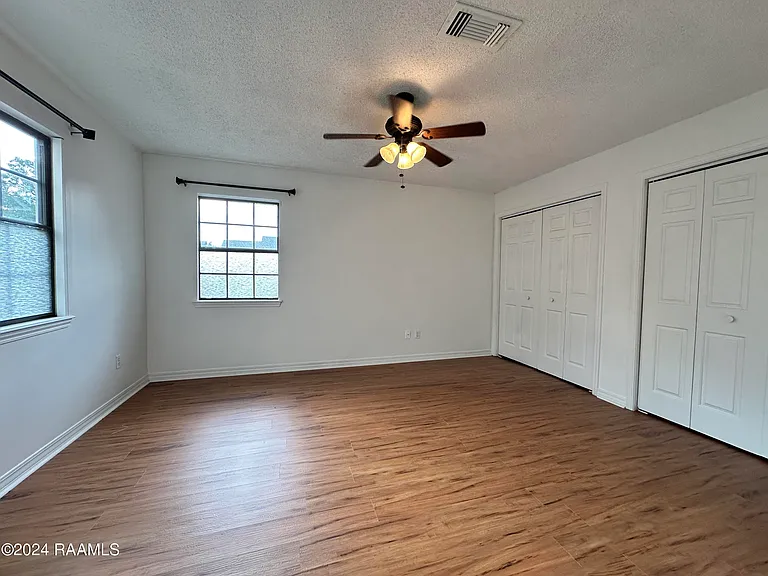 104 Ambiance Cir — Photo 15