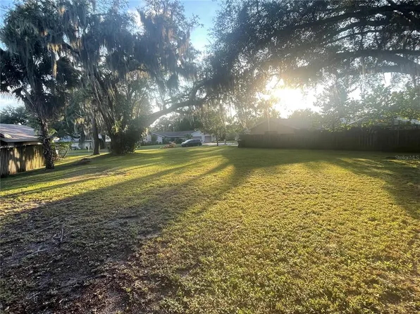 419 Princess Pl #50, Lakeland, FL 33803