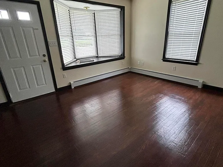 143 Forest Hill Rd — Photo 10
