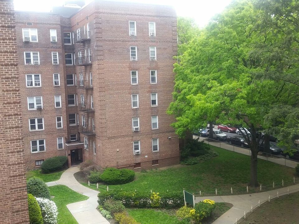 1st image of 3538 75th St APT 4A