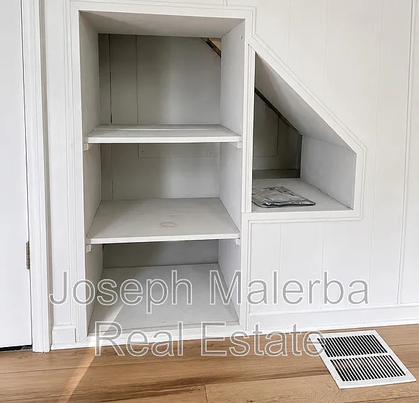 284 Ocean Ave — Photo 14