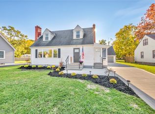 248 E 293rd St, Willowick, OH 44095