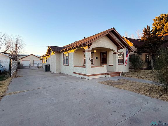 4th image of 1308 N Lea Ave