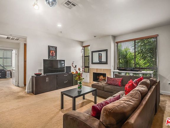 4th image of 6938 Laurel Canyon Blvd Unit 115