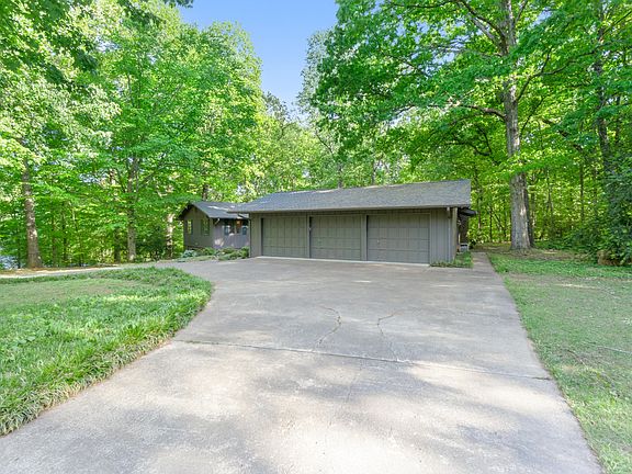 3rd image of 161 County Road 574