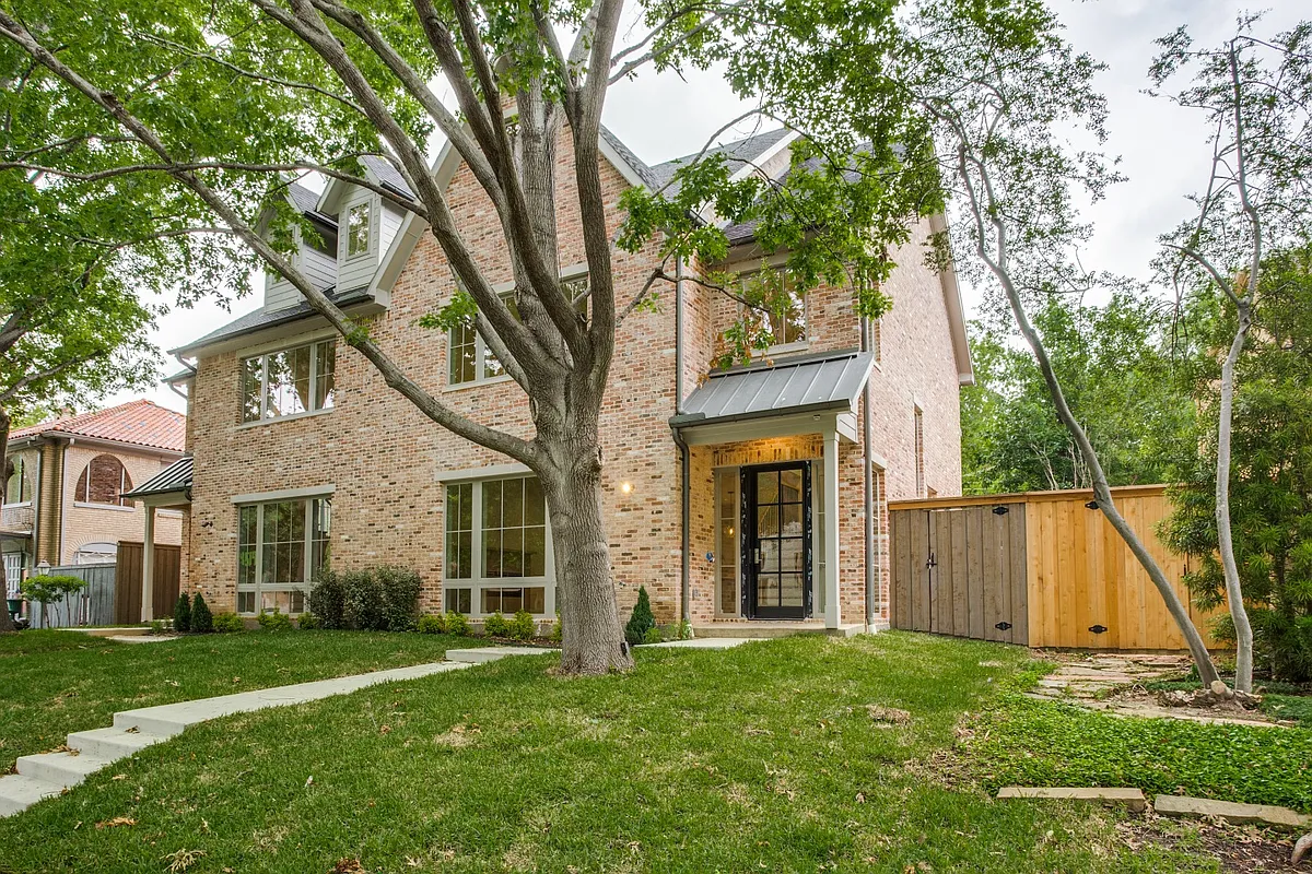 Building Photo - 4514 Fairway Ave