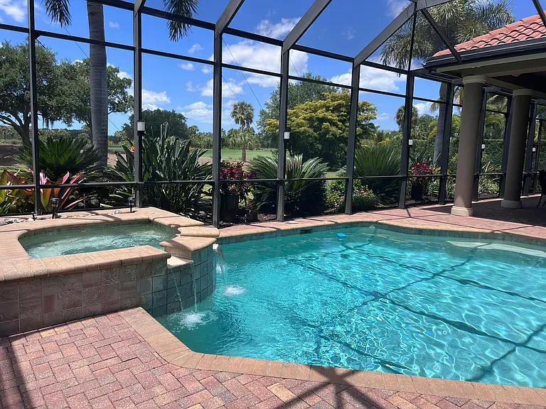Pool Hot tub