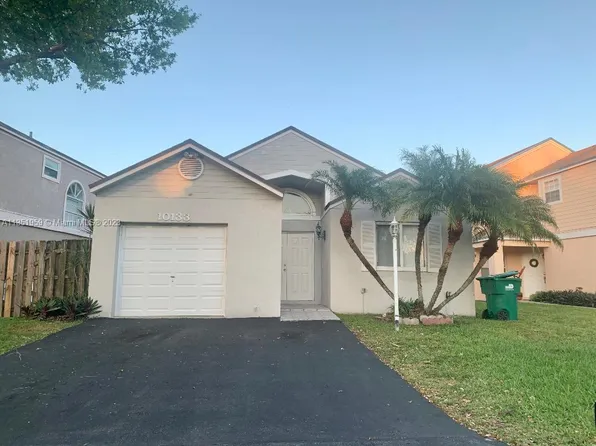 10133 SW 223rd Ter, Cutler Bay, FL 33190