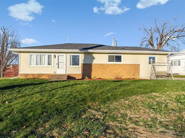 4501 Regal Ave NE