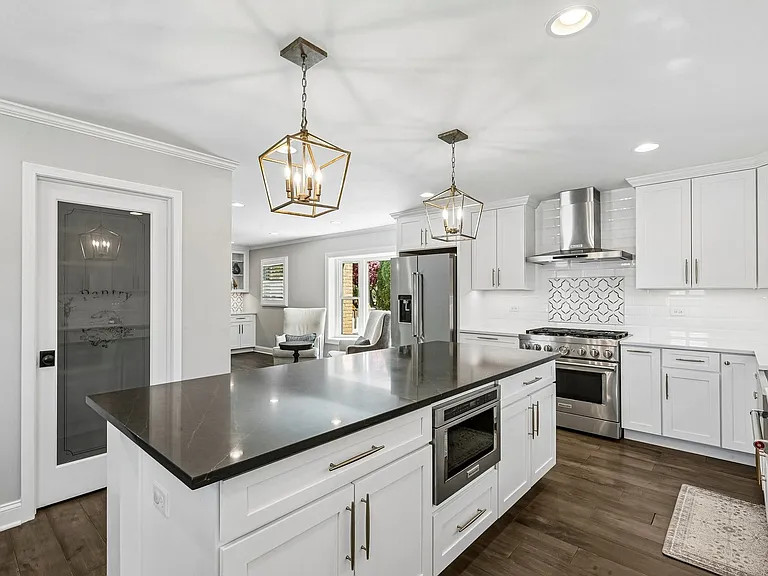 509 Ticonderoga Ln — Photo 8