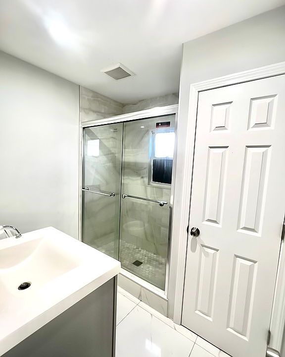 1st image of 85 Roosevelt Ave #2