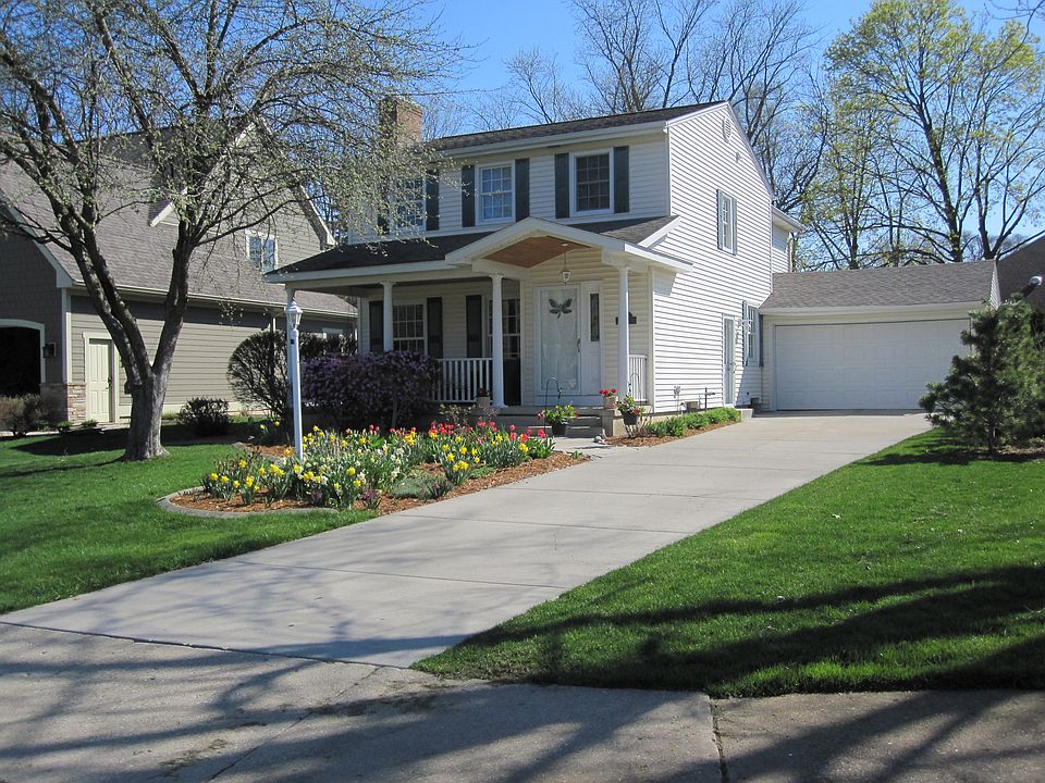 1st image of 3051 Woodcliff Cir SE