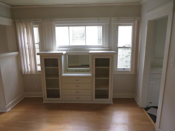 Dining room with original craftsman built-in