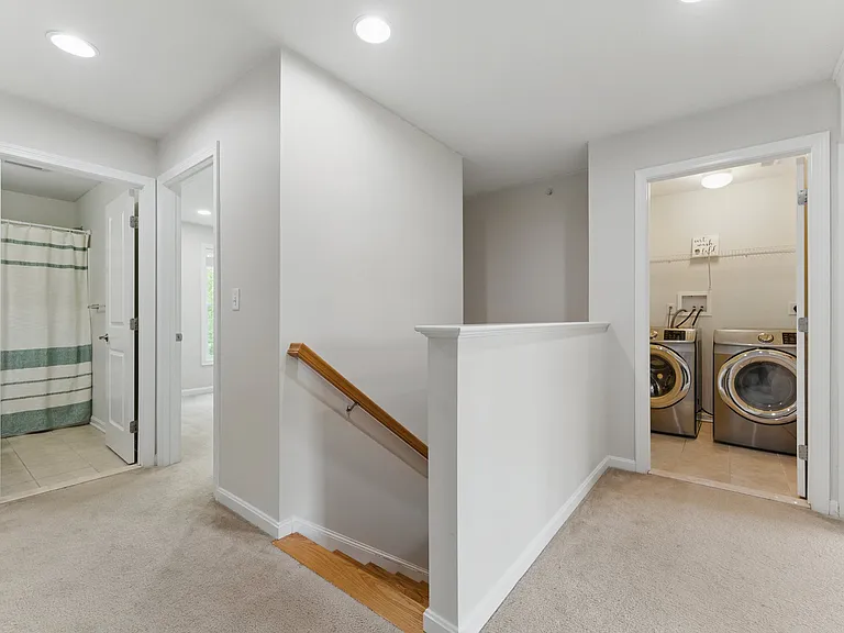 13 Wayside Dr — Photo 17