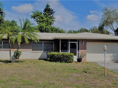 2461 Woodland Blvd, Fort Myers, FL, 33907