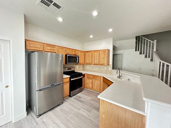 3rd image of 8684 Traveling Breeze Ave Unit 102