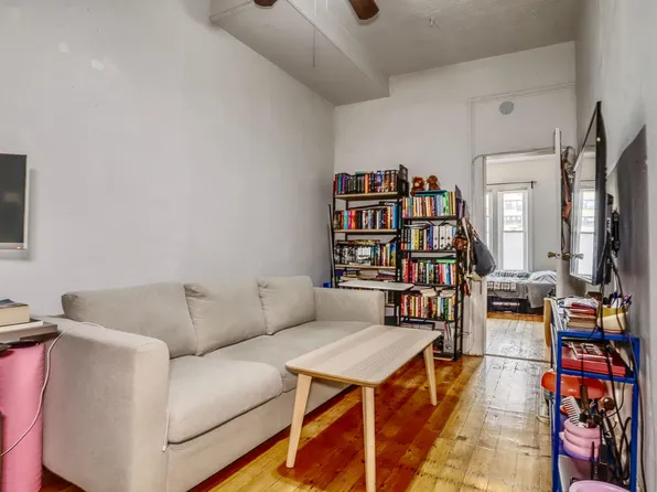 521 Willow Avenue image 7 of 15