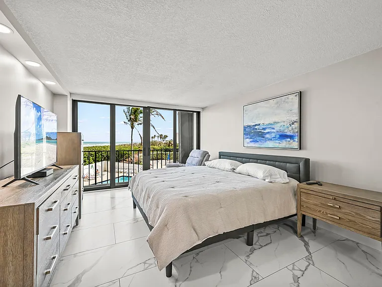 9650 S Ocean Dr #106 — Photo 9