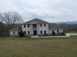3228 Best Rd, Maryville, TN 37803