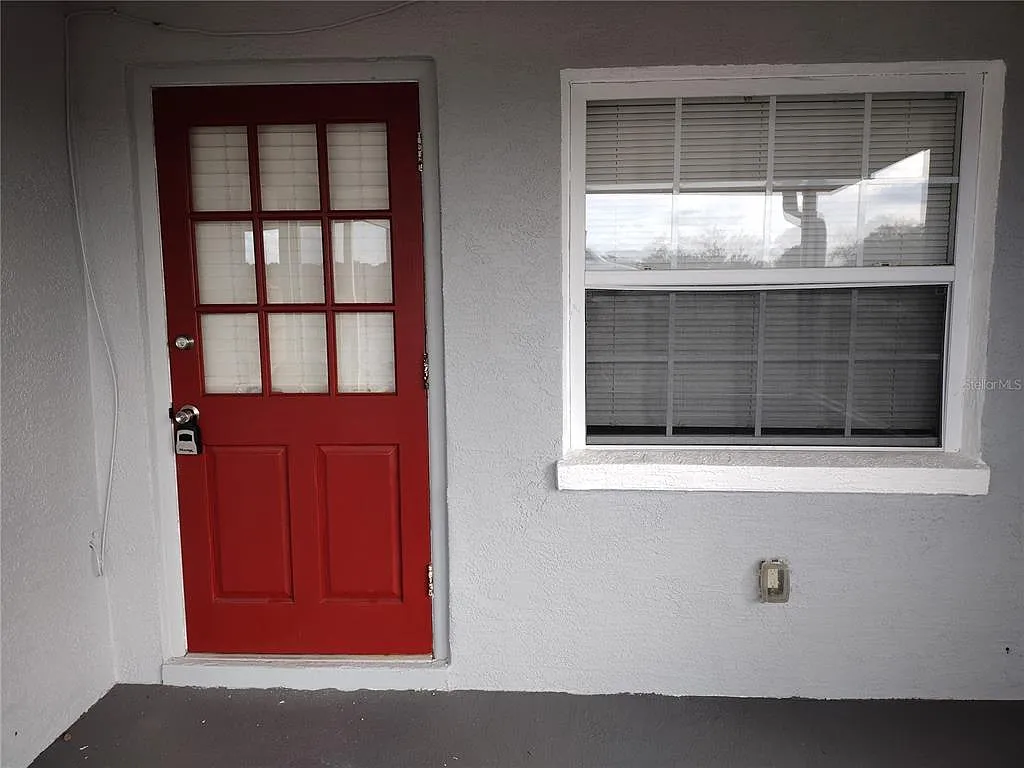 2 bed, 2.0 bath, 1132 sqft, $1,450 — Photo 2