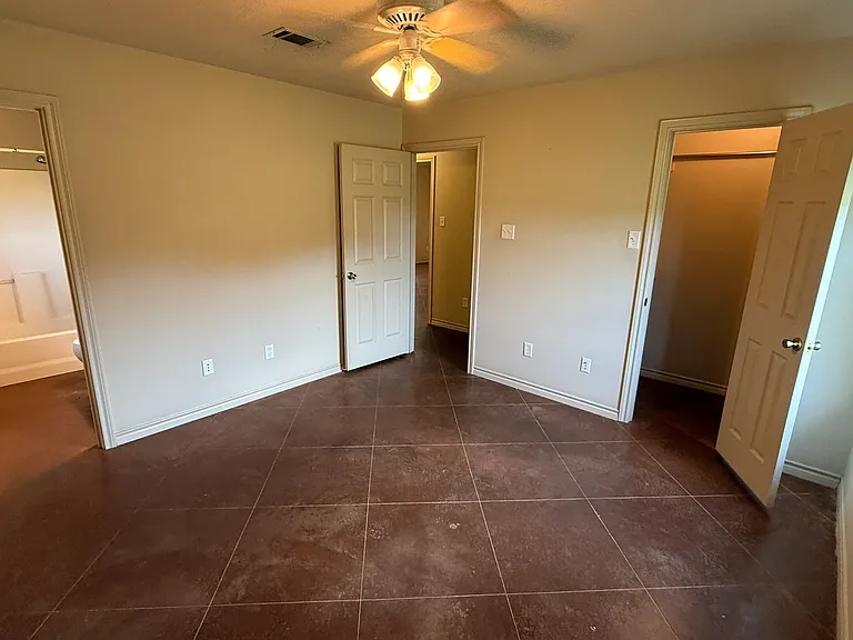 Bedroom #1