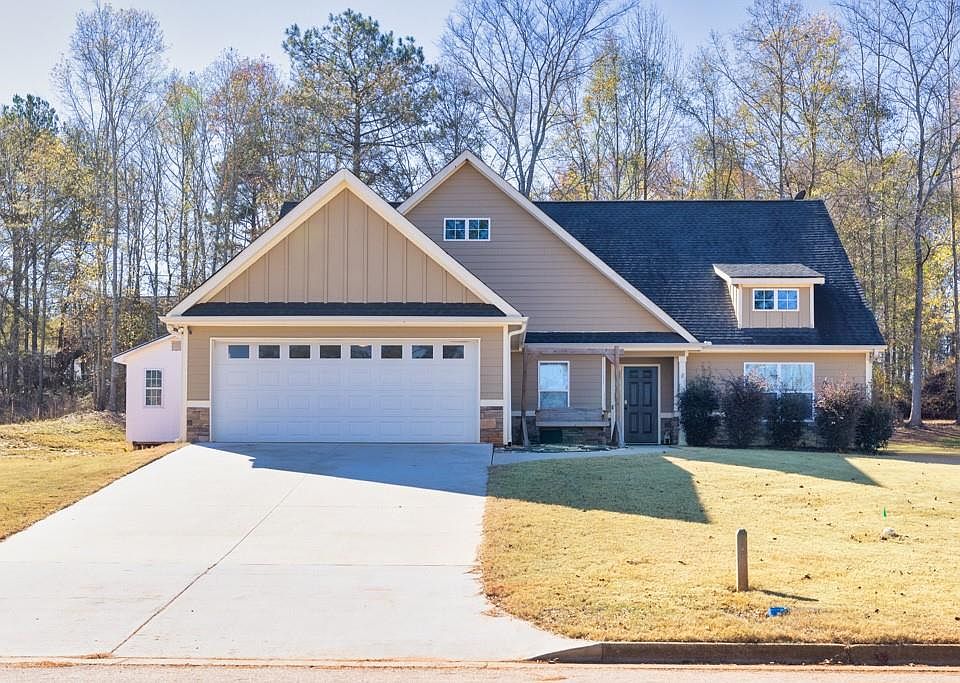 1st image of 406 Belmont Park Dr
