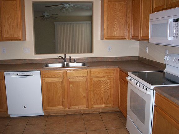 2nd image of 7582 W Nicolet Ave