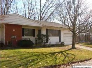 19 Florida Dr, Whiting, NJ 08759