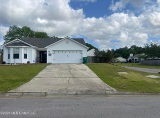 16317 Greenglade Dr, Gulfport, MS 39503