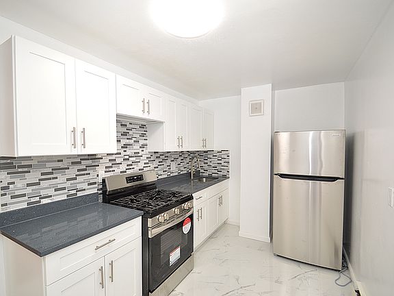 3rd image of 57-24 Xenia St Unit 1