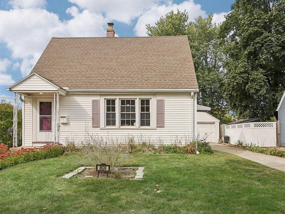 1st image of 8624 West Montana AVENUE