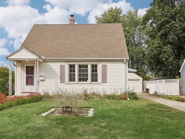 8624 West Montana AVENUE, West Allis, WI 53227