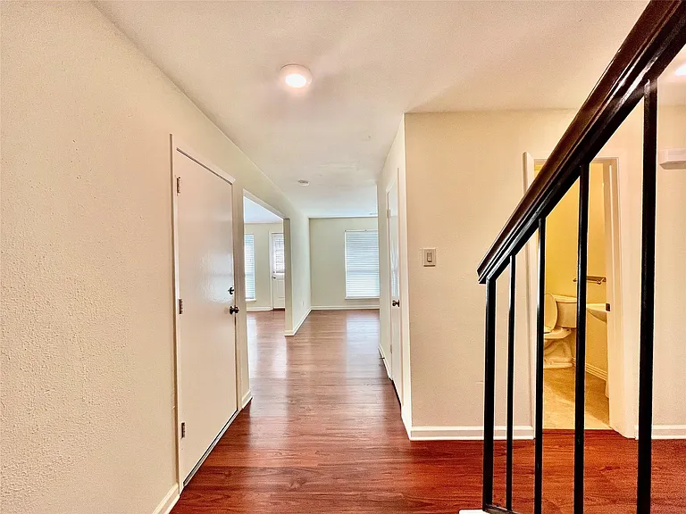 3038 Sam Houston Dr — Photo 8