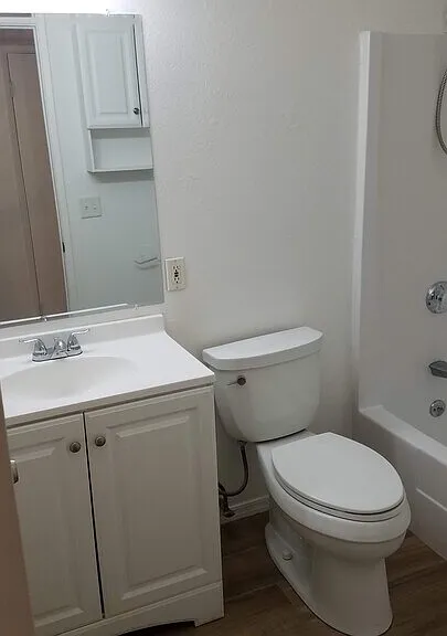 9211 N 45th Ave — Photo 11