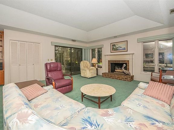 5th image of 36 Water Oak Dr