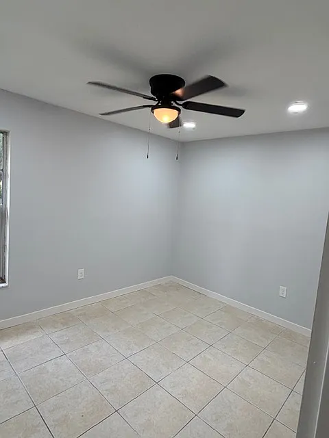 2 bed, 912 sqft, $1,500 — Photo 2