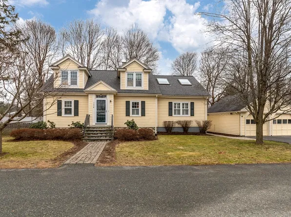 360A Pond St, Westwood, MA 02090