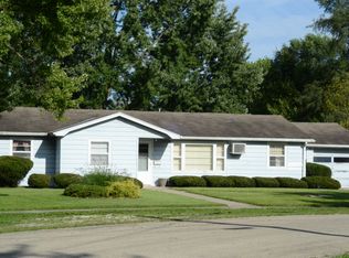 107 Parker Ct, Wilmington, IL
