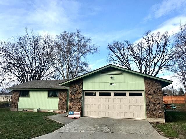 1st image of 926 SE Brentwood Pl