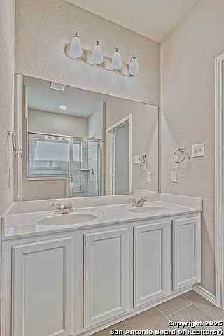 1649 Couser Ave — Photo 21