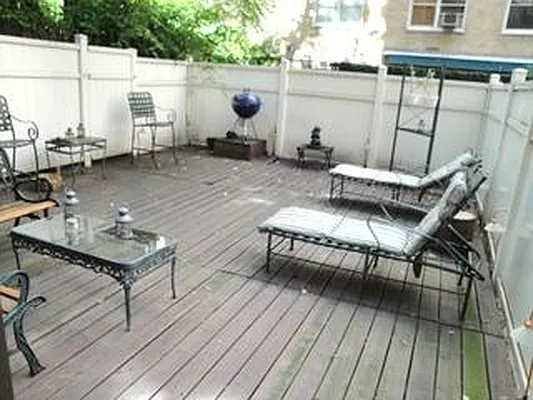 Rented by R New York | media 5