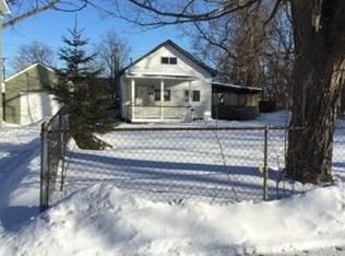1090 Holbrook Ave, Waterford, MI 48328