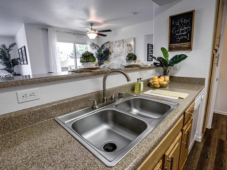 Bella Terra Apartments — Photo 29